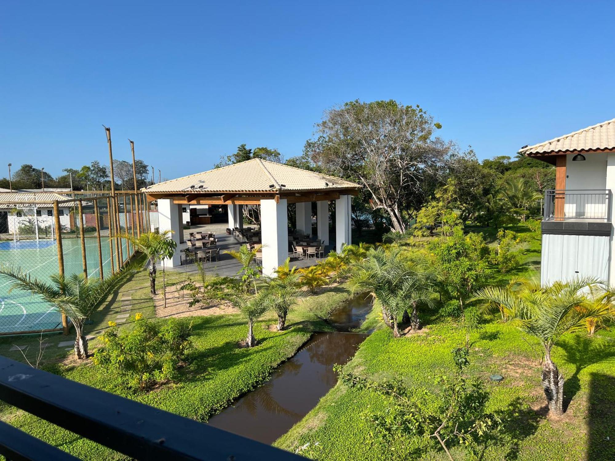 Do Lago, Do Apartamento *