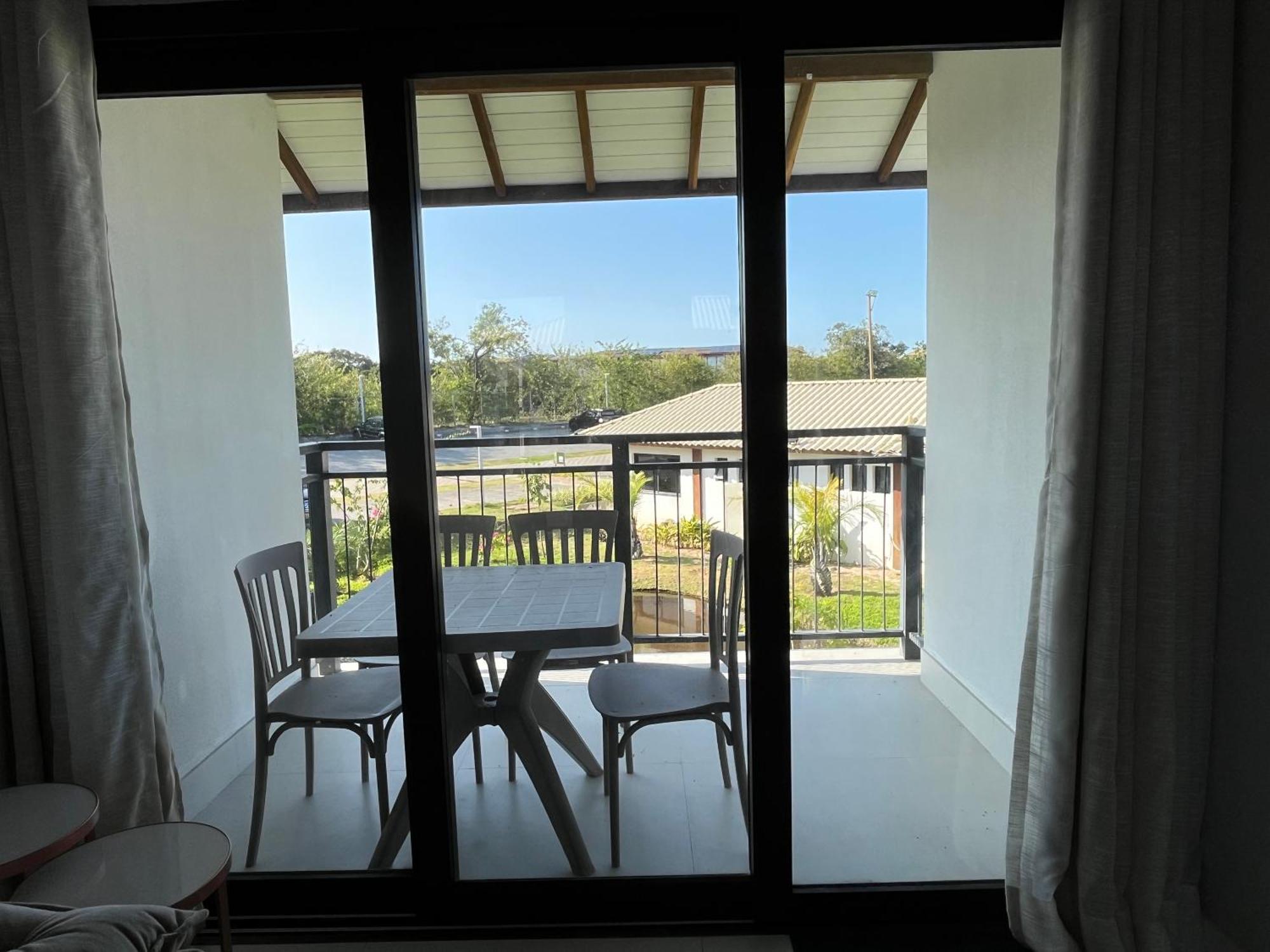 Do Lago, Do Apartamento *